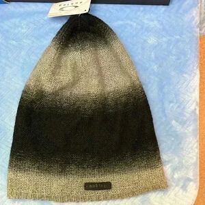 🆕 Oakley Black and Gray Colored Hat
